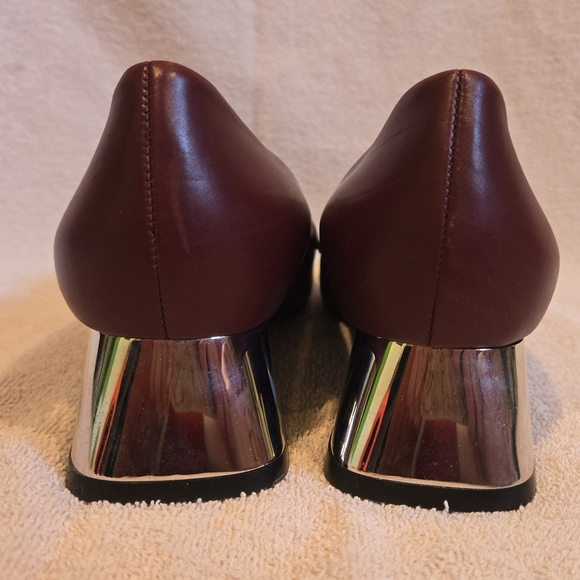 NWOT Burberry Brown/Maroon and Silver Heels - Picture 3 of 10